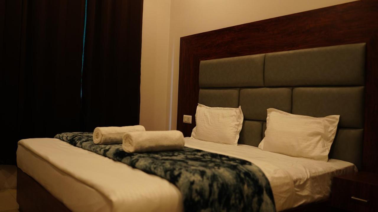 World Residences Srīnagar 外观 照片